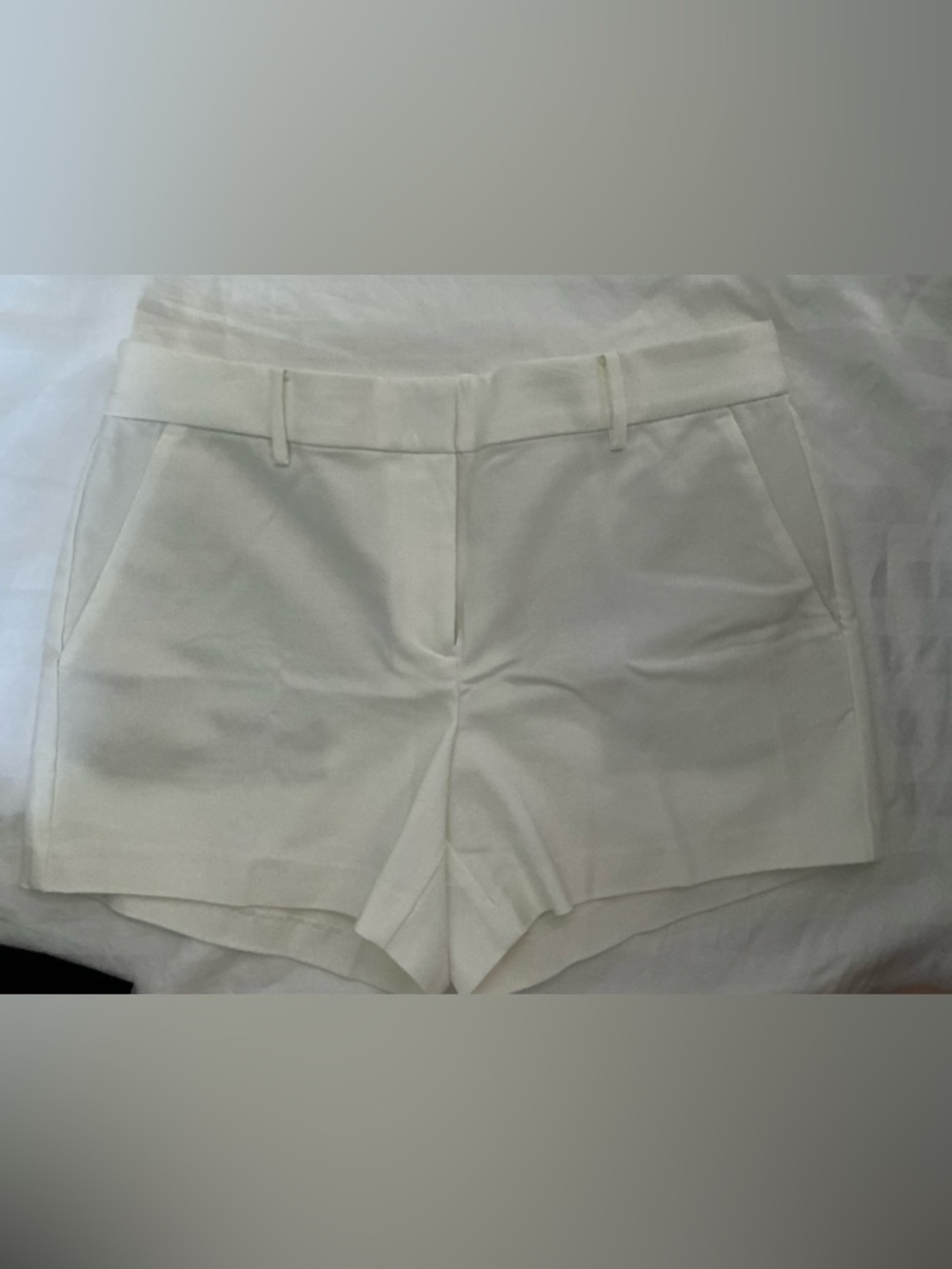 LOFT White 4” Riviera Short